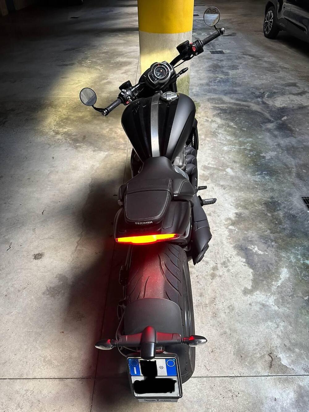 Triumph Rocket 3 R (2021 - 24) (5)