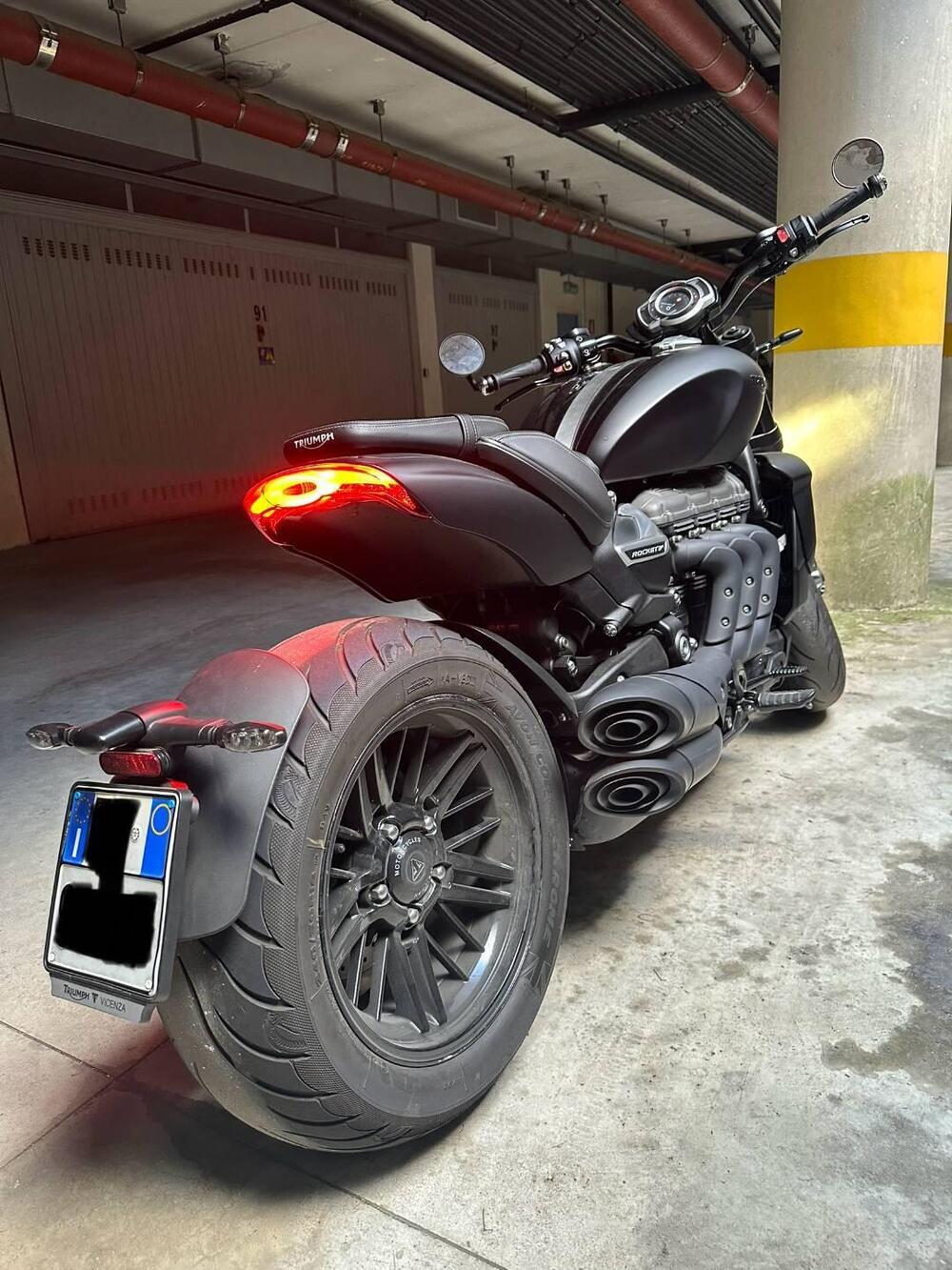 Triumph Rocket 3 R (2021 - 24) (6)