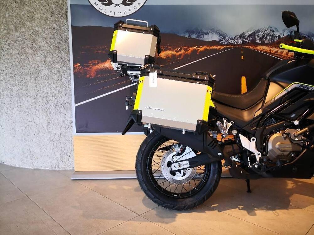 QJ Motor SVT 650 X (2025 - 26) (5)