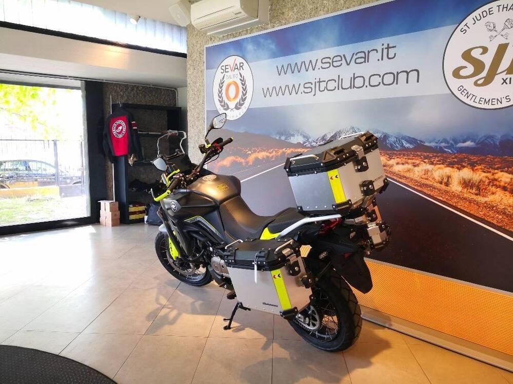 QJ Motor SVT 650 X (2025 - 26) (8)