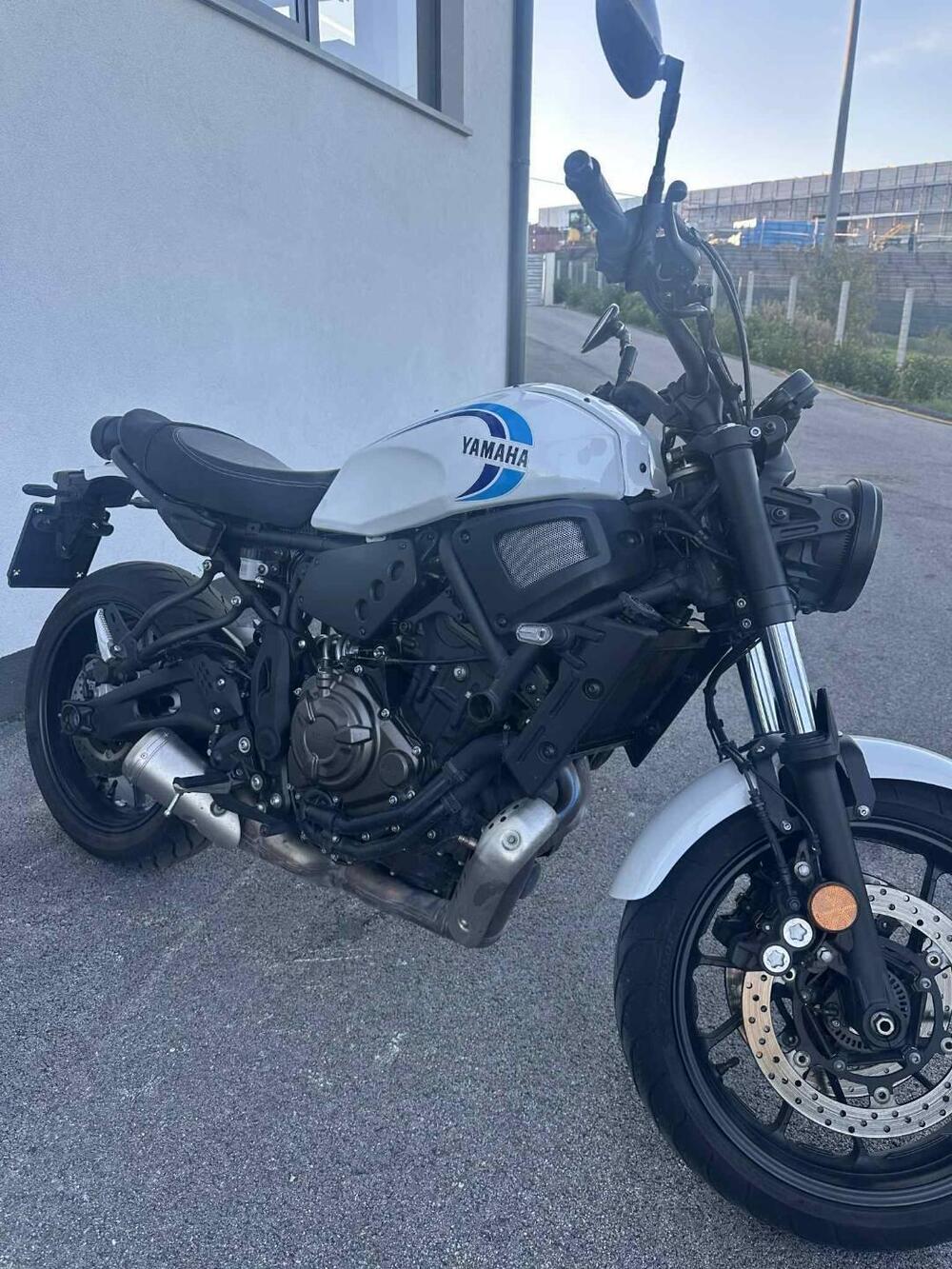 Yamaha XSR 700 (2022 - 26) (11)