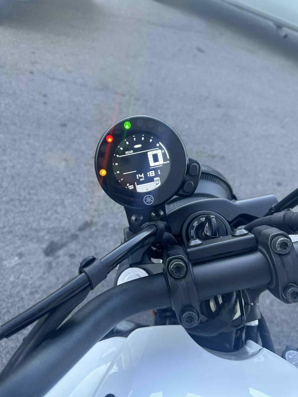 Yamaha XSR 700 (2022 - 26) (12)