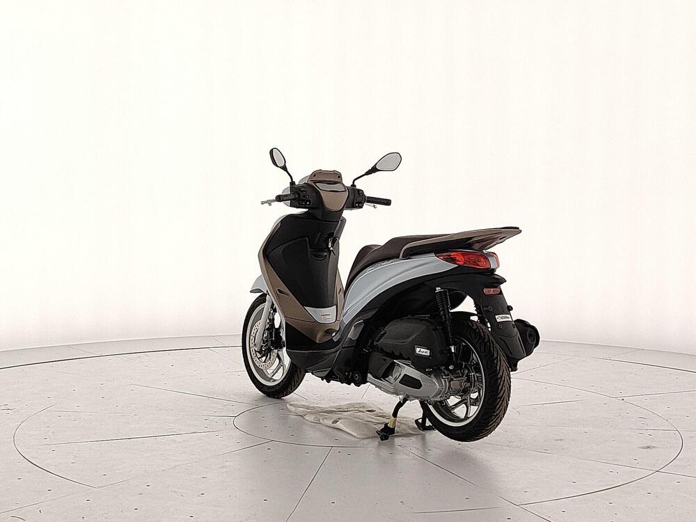 Piaggio 1 Active (2022 - 26) (3)
