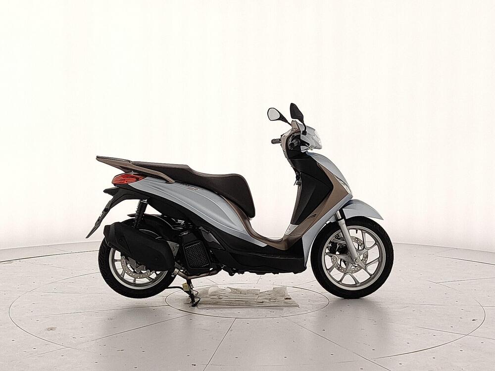 Piaggio 1 Active (2022 - 26) (5)