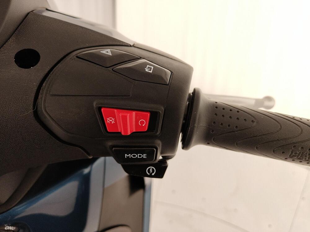 Piaggio 1 Active (2022 - 26) (15)