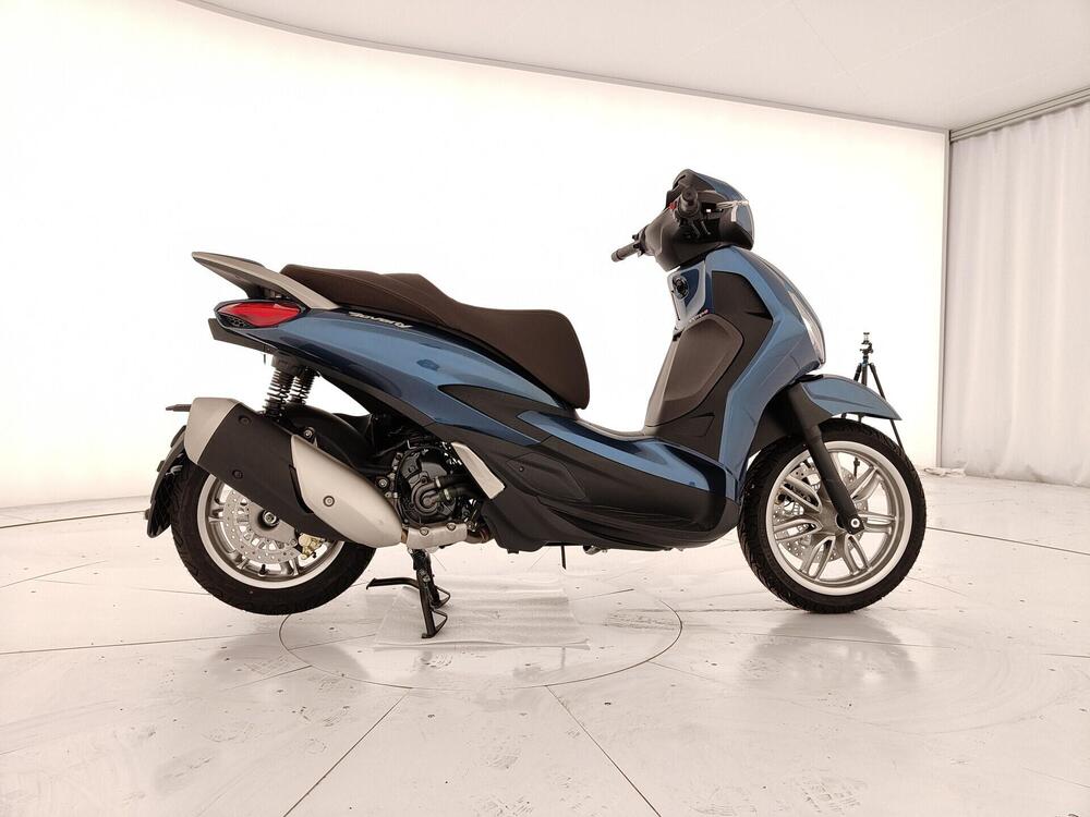 Piaggio 1 Active (2022 - 26) (6)