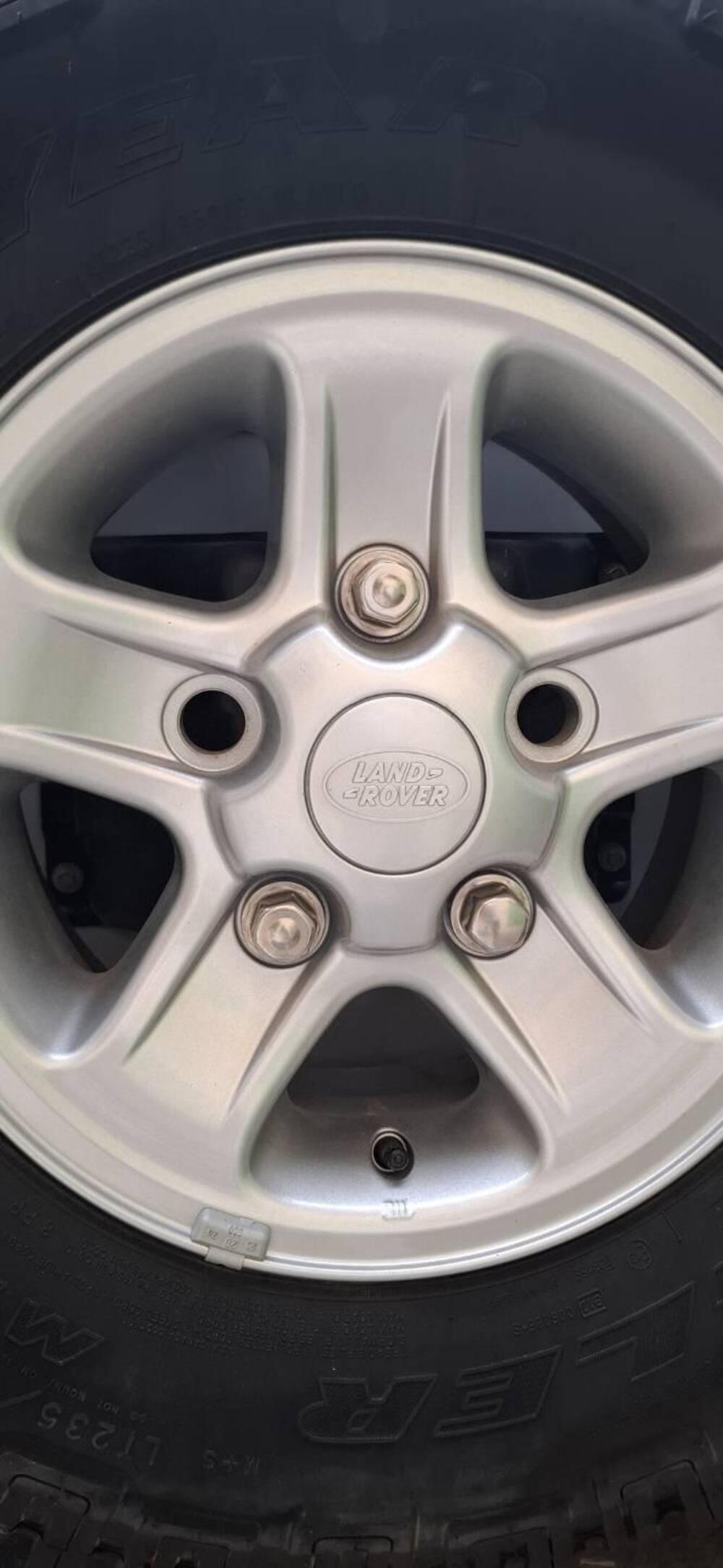 Land Rover Defender usata a Alessandria (5)