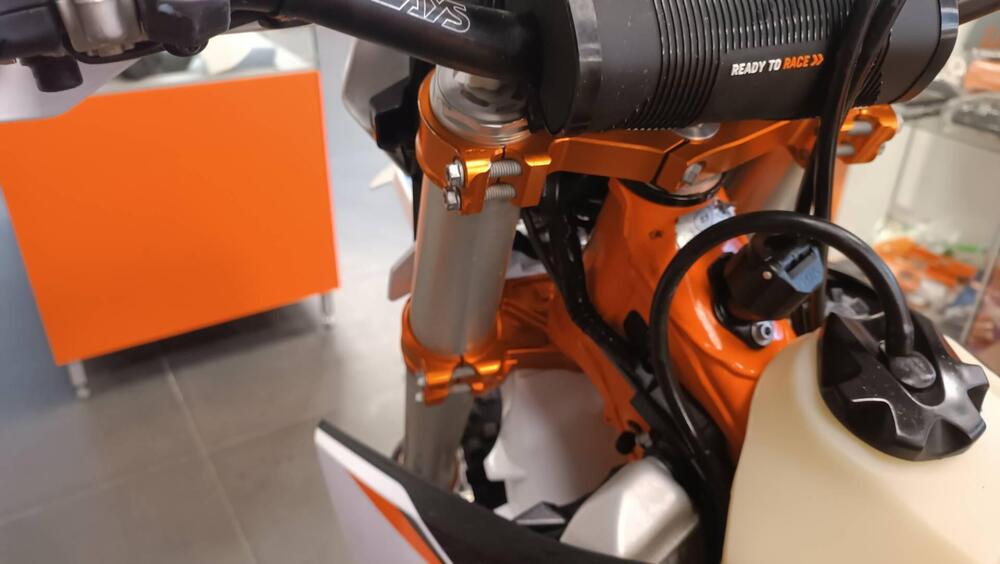 KTM 300 EXC TBI Six Days (2024) (3)