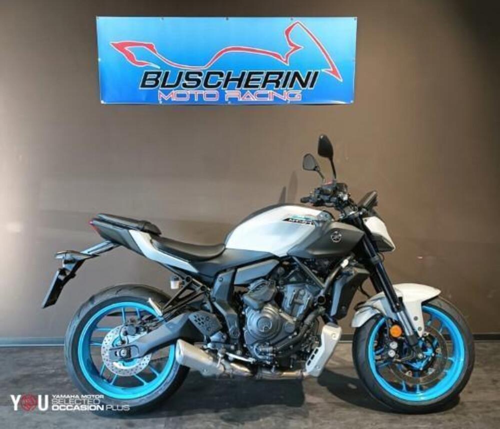 Yamaha MT-07 Y-AMT (2025 - 26) (2)