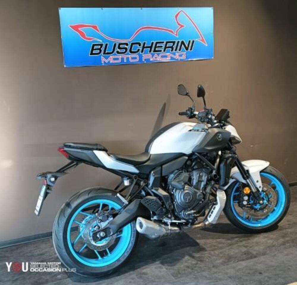 Yamaha MT-07 Y-AMT (2025 - 26) (5)
