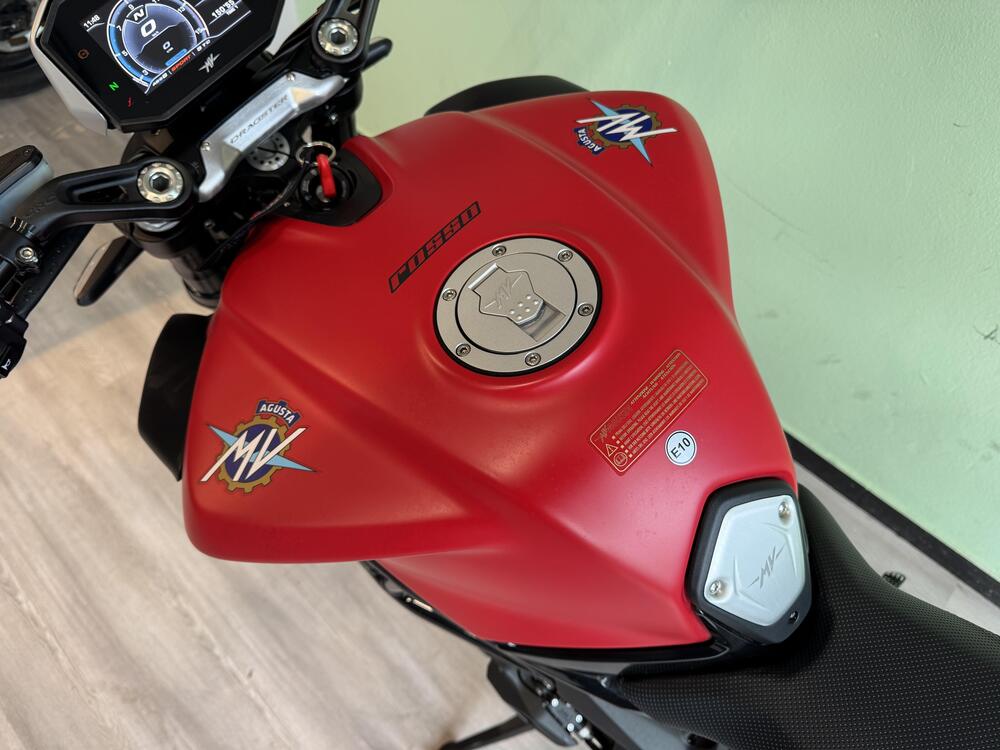 MV Agusta Dragster 800 Rosso (2021 - 23) (6)