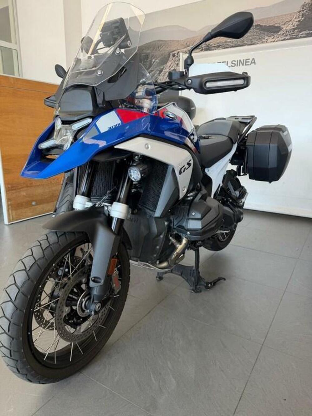 Bmw R 1300 GS (2023 - 26) (2)
