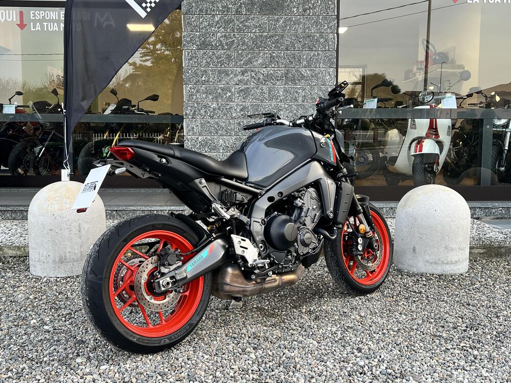 Yamaha MT-09 (2024 - 26) (8)