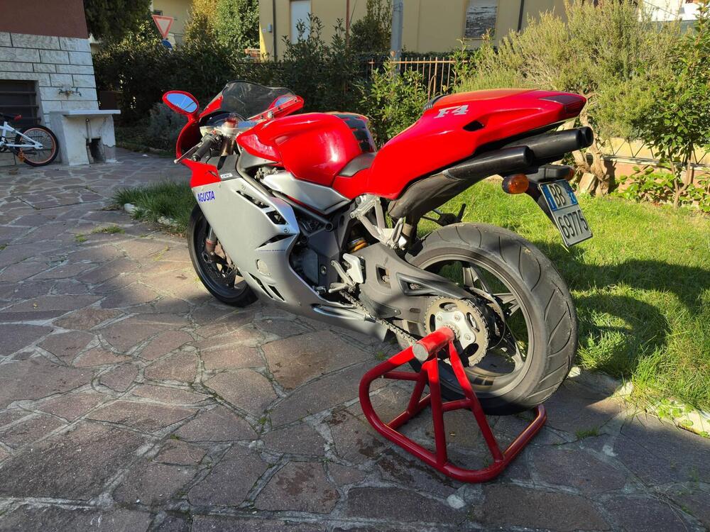 MV Agusta F4 750 S (2000 - 02) (6)