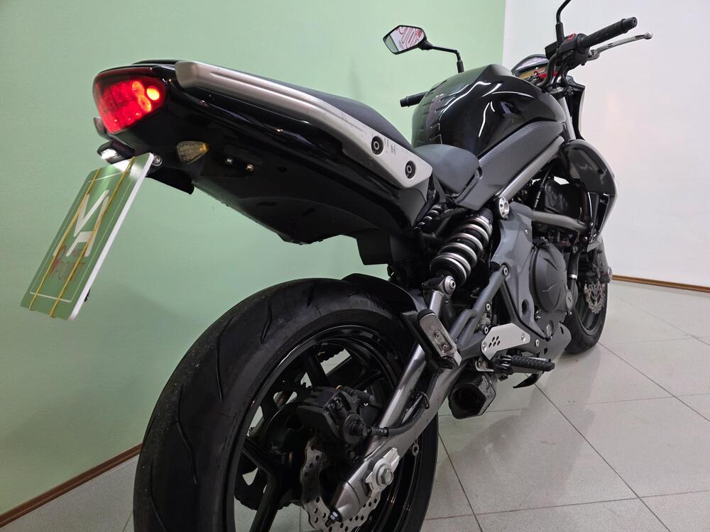 Kawasaki ER-6N (2006 - 09) (9)