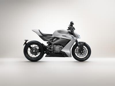 EICMA 2025: Norton Manx: una Hypernaked stilosa da 206 cavalli! [VIDEO &amp; GALLERY]