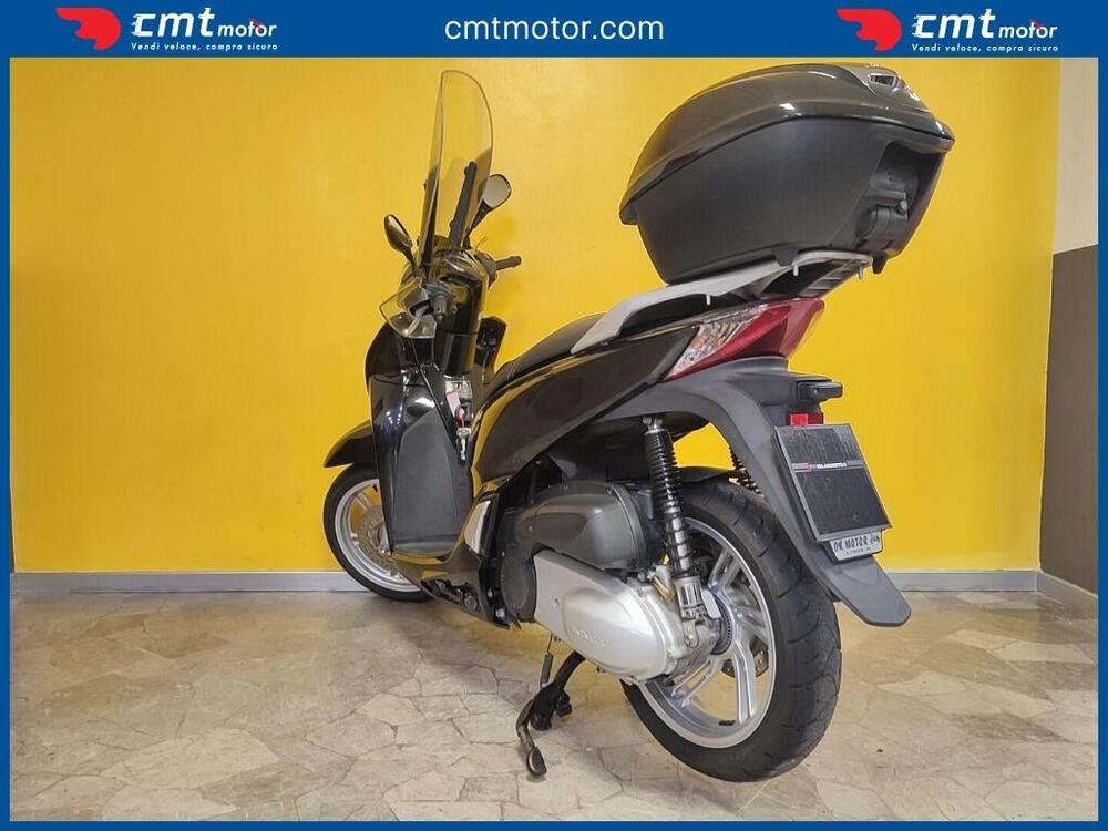 Honda SH 300 i ABS (2016 - 20) (2)