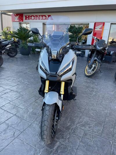 Honda X-ADV 750 DCT (2021 - 24) usata