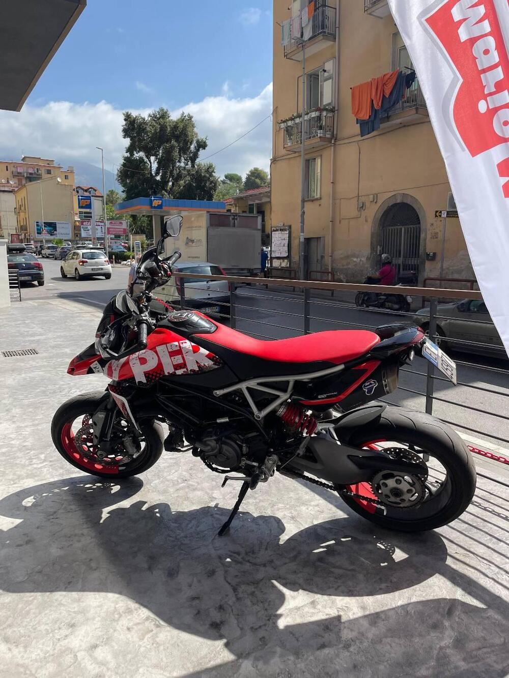 Ducati Hypermotard 950 RVE (2022 - 25) (4)