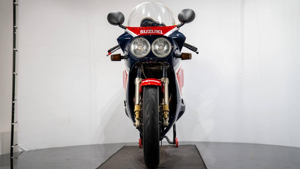 Suzuki GSX-R 1100 (4)