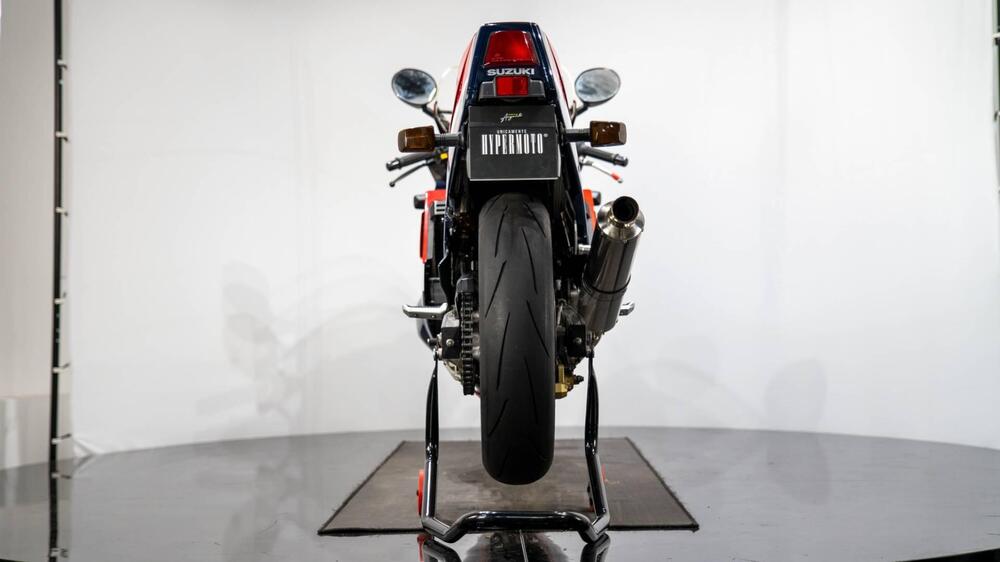 Suzuki GSX-R 1100 (9)