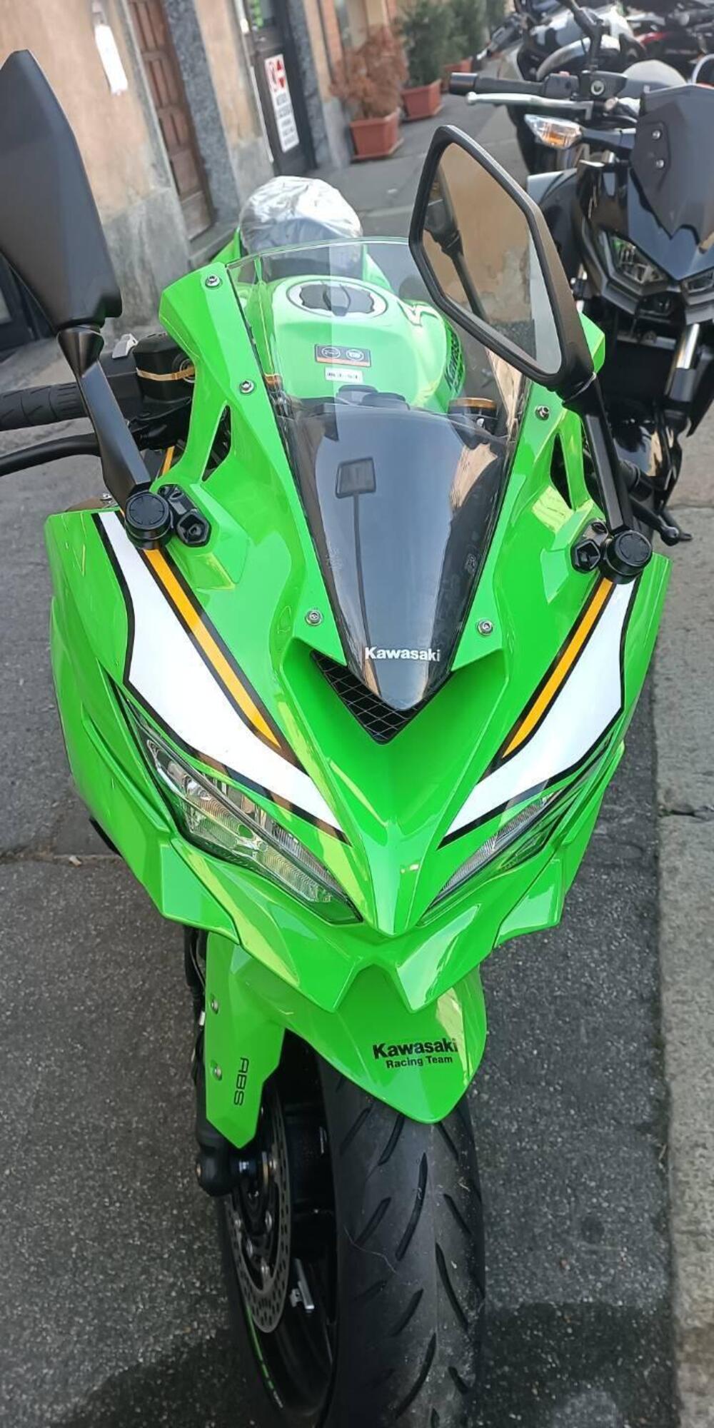 Kawasaki Ninja ZX-4RR (2024 - 26) (2)