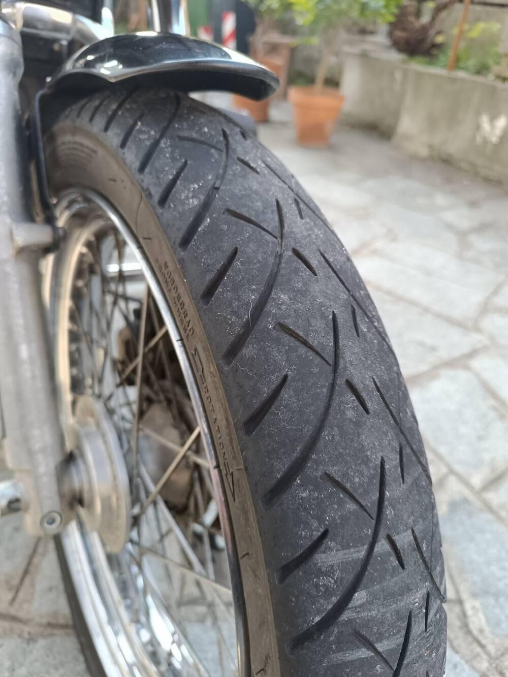 Harley-Davidson 883 (2008 - 09) - XL (10)