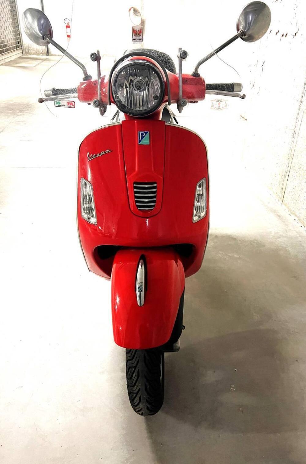 Vespa GTS 300 (2010 - 14)