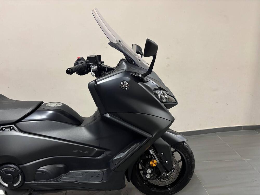 Yamaha T-Max 560 (2022 - 24) (8)