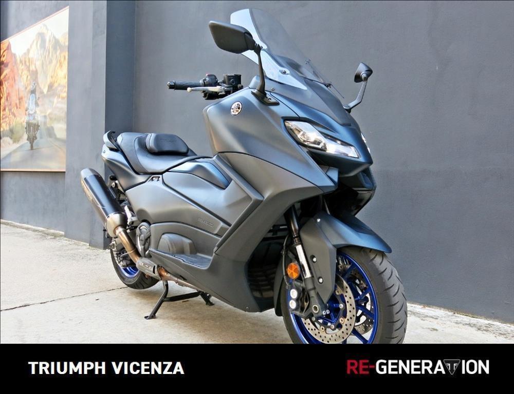 Yamaha T-Max 560 (2022 - 24) (4)