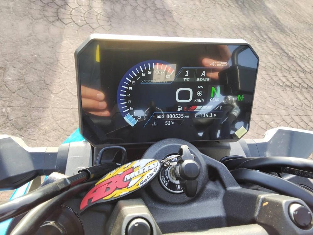 Suzuki GSX-8S (2025 - 26) (5)