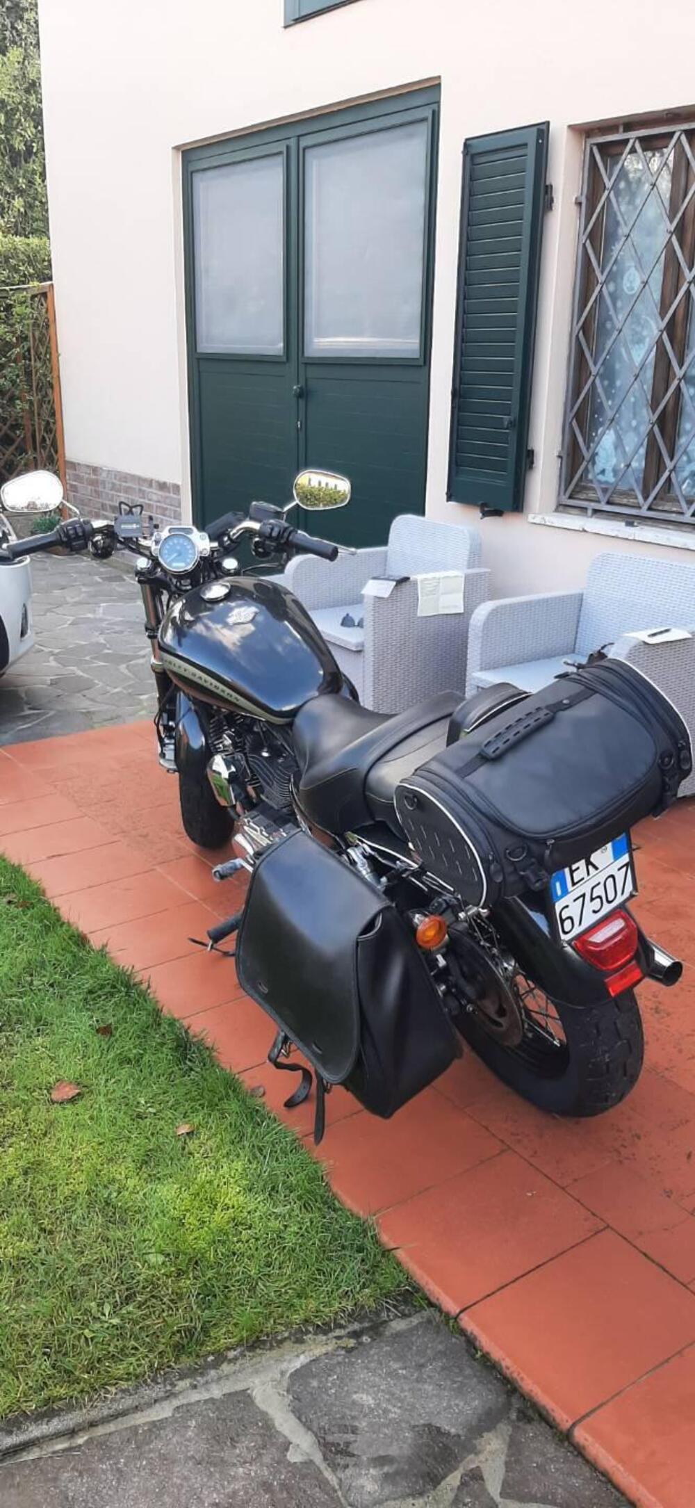 Harley-Davidson 1200 Custom (2017) - XL 1200C (6)