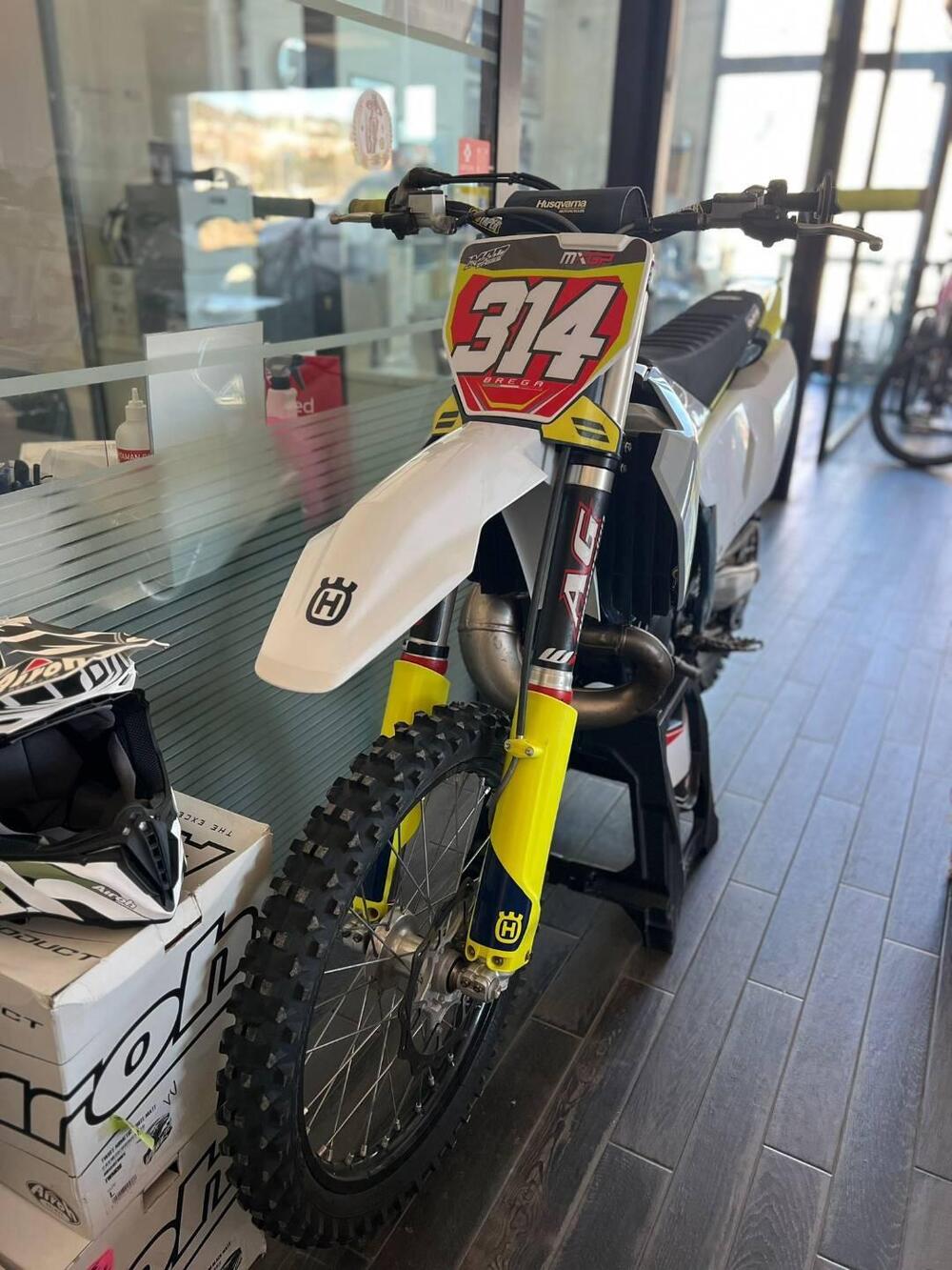 Husqvarna FC 250 (2023) (2)