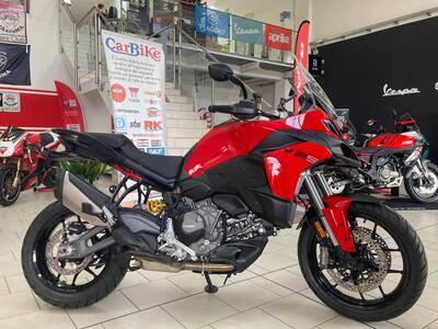 Ducati Multistrada V2 S (2025) nuova
