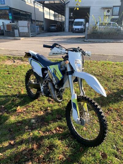 Husqvarna TE 125 (2016) usata