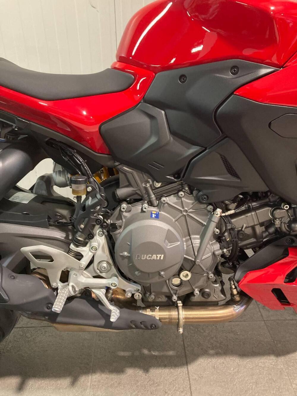 Ducati Streetfighter V2 S (2025 - 26) (5)