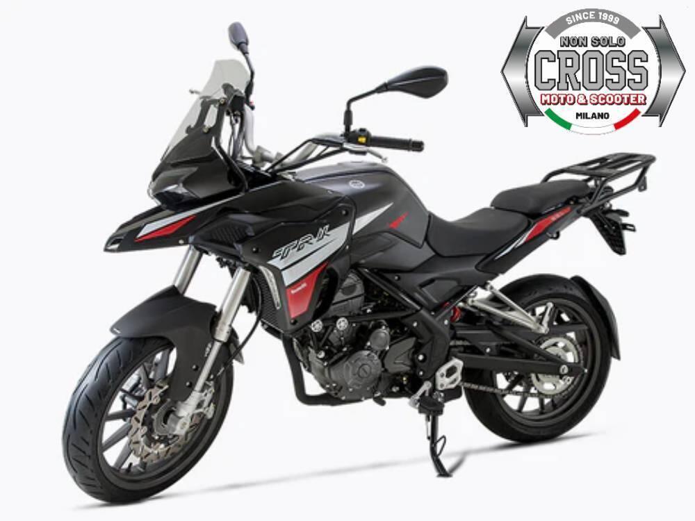 Benelli TRK 251 (2022 - 25) (3)