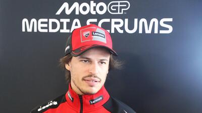 MotoGP 2025. GP de Valencia. Nicolò Bulega: "Con la aerodinámica, adelantar es muy difícil."