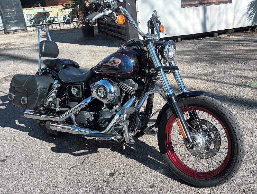 Harley-Davidson 1690 Street Bob Special (2015 - 16) - FXDB (3)
