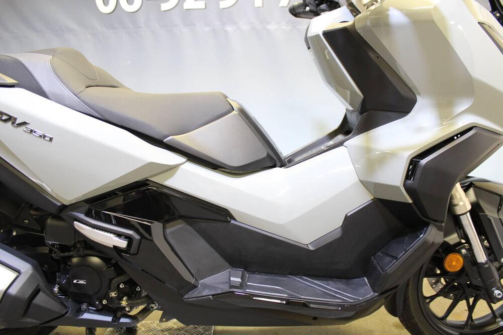 Honda ADV 350 (2022 - 24) (9)