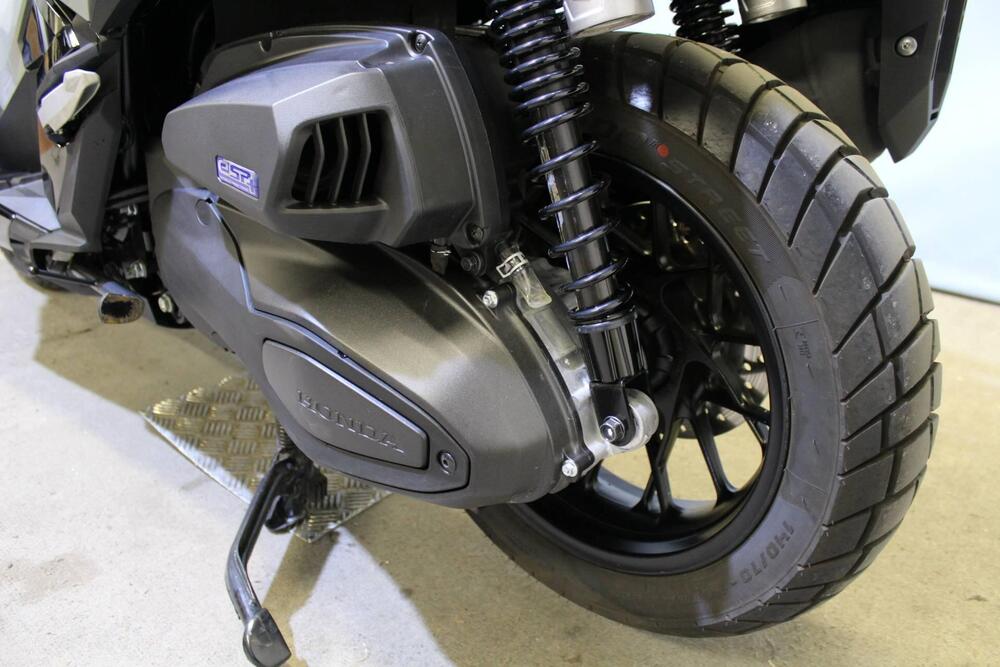 Honda ADV 350 (2022 - 24) (15)