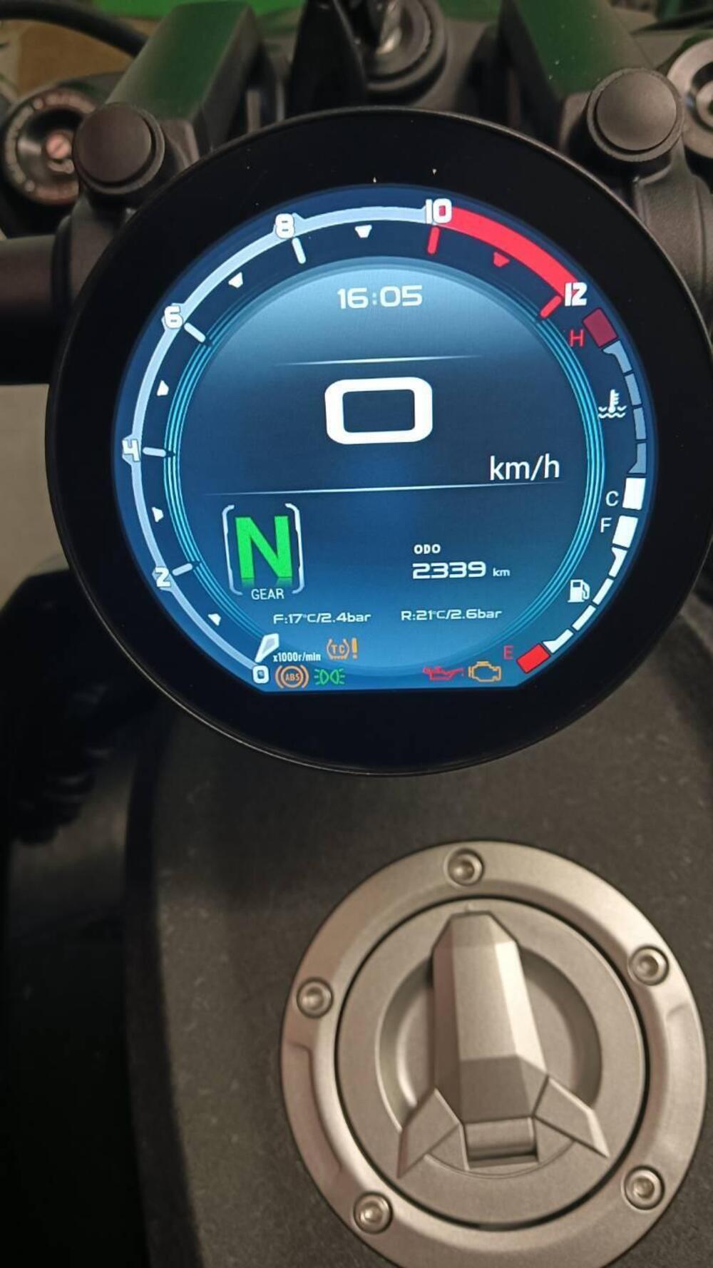 QJ Motor SRV 600 V (2025 - 26) (7)