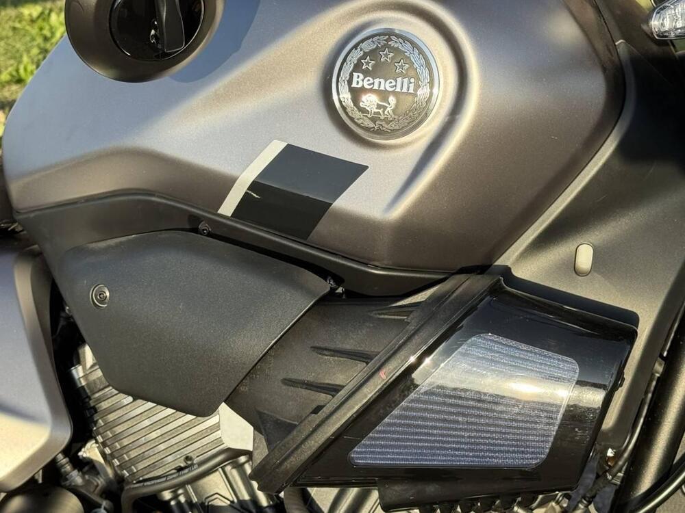 Benelli Leoncino 400 Bobber (2026) (5)