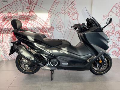 Yamaha T-Max 560 (2020 - 21) usata