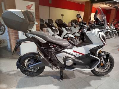 Honda X-ADV 750 DCT Gravel (2021 - 24) usata