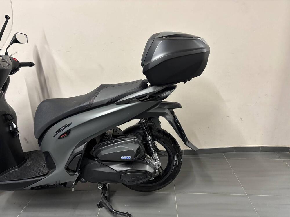 Honda SH 350i Sport (2025 - 26) (2)