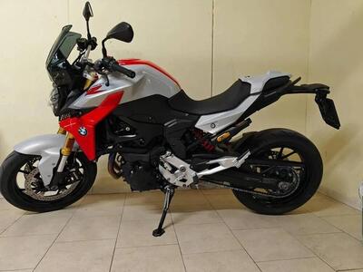 Bmw F 900 R (2021 - 24) usata