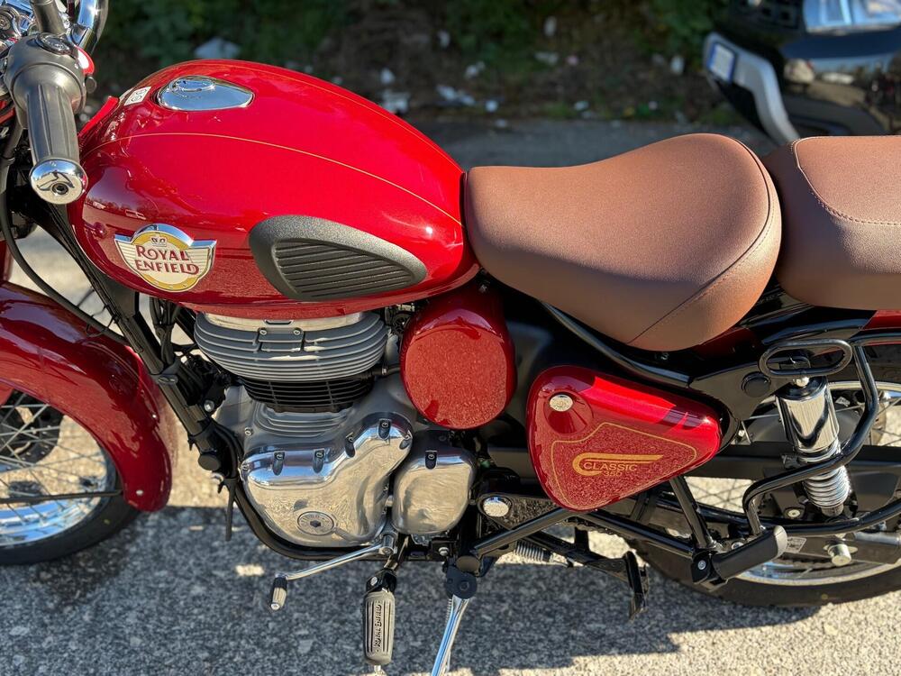 Royal Enfield Classic 350 (2021 - 26) (7)