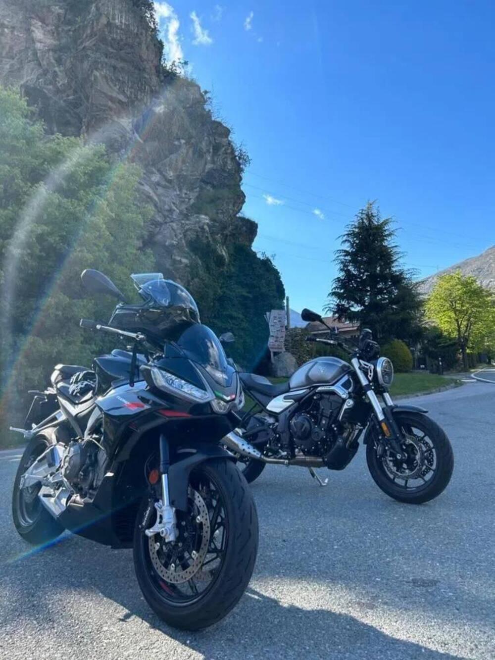 Aprilia Tuono 660 Factory (2022 - 24) (5)