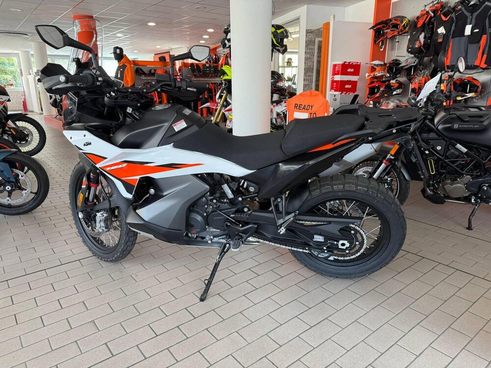 KTM 790 Adventure (2025 - 26)